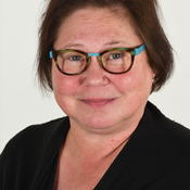 Dr Riina Richardson