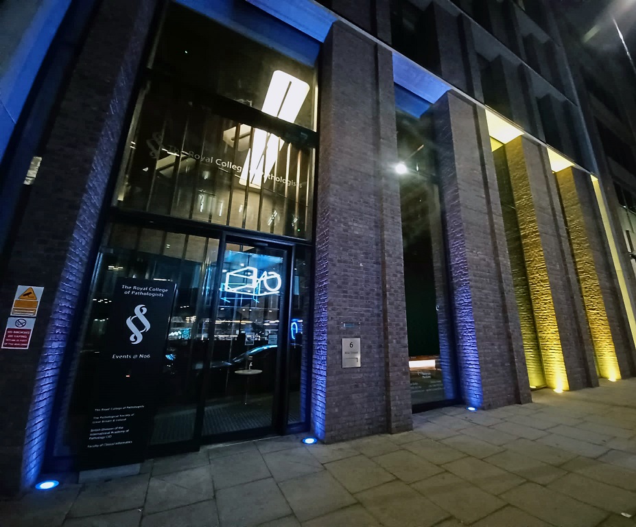 Alie Street lit up yellow and blue in support of Ukraine
